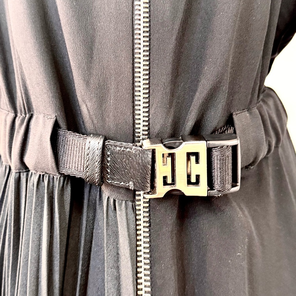 Givenchy Black Pleated Dress Crew Neck Short Sleeve - Picture 5 of 6